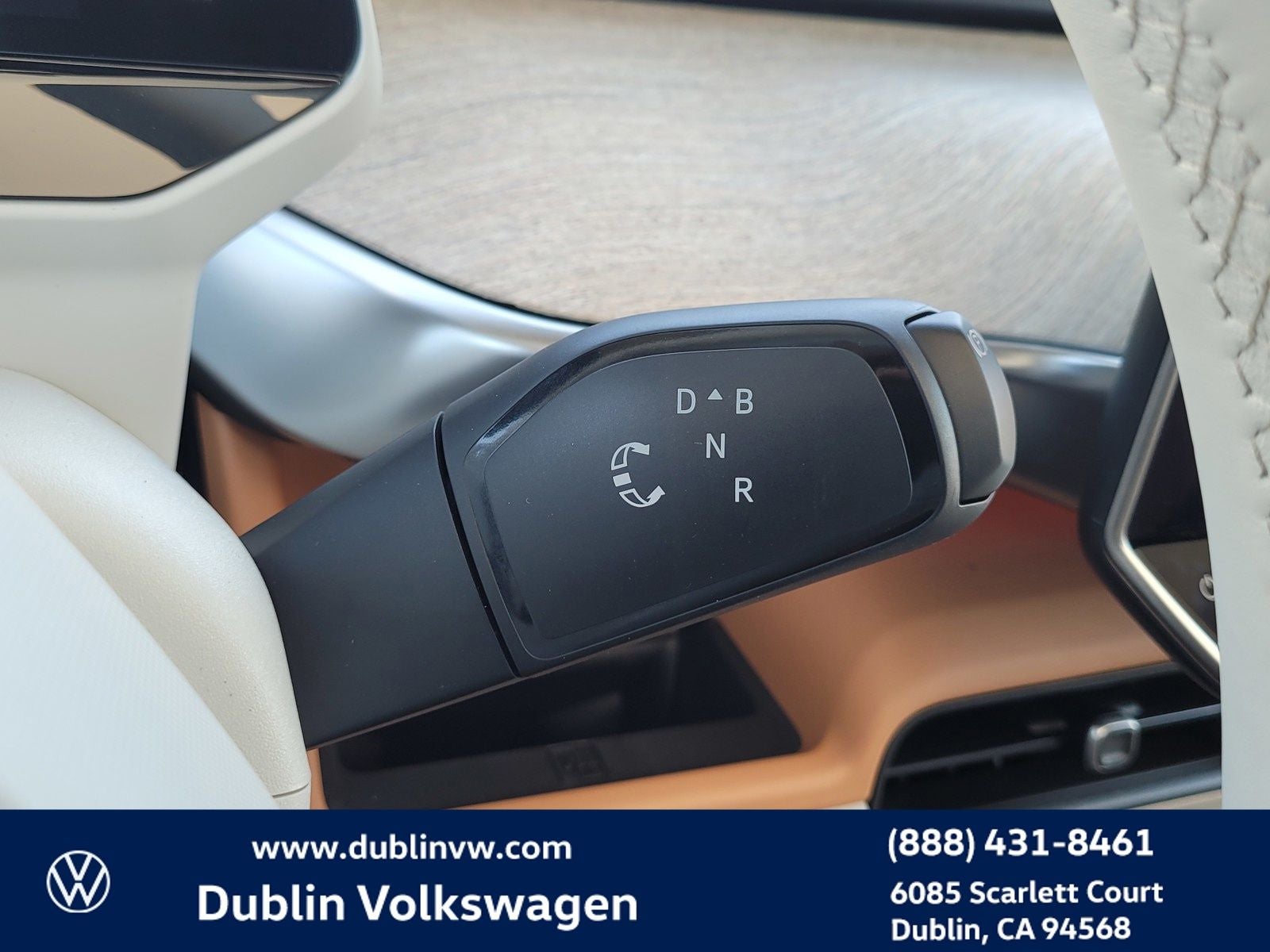 2025 Volkswagen ID. Buzz Pro S Plus