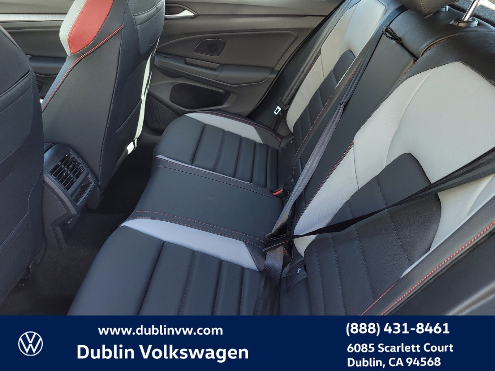 2025 Volkswagen Golf GTI 2.0T SE