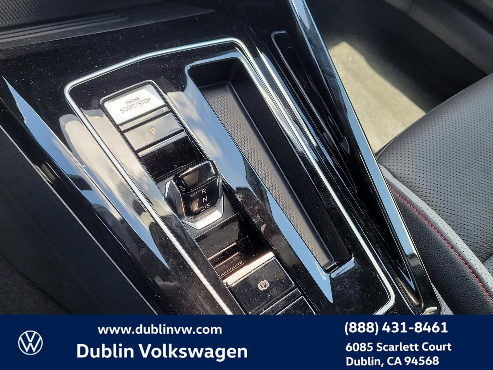 2025 Volkswagen Golf GTI 2.0T SE