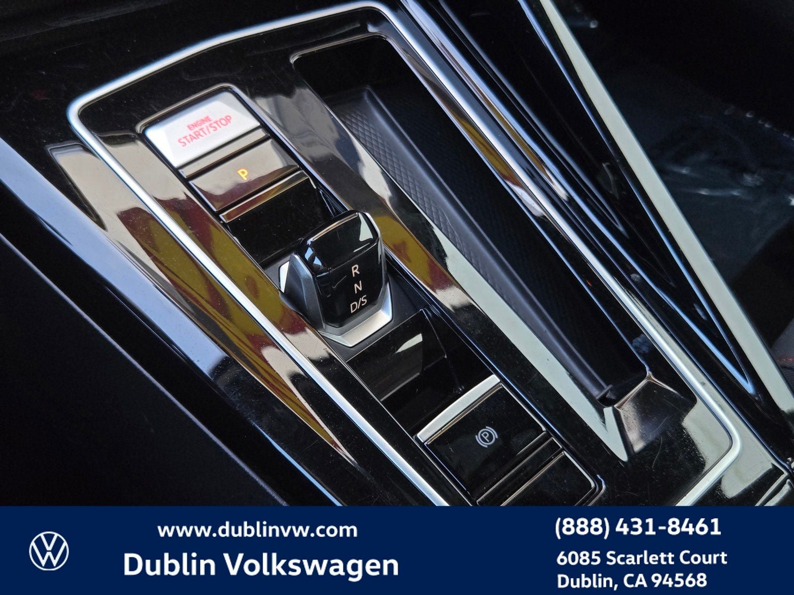 2024 Volkswagen Golf GTI 2.0T S