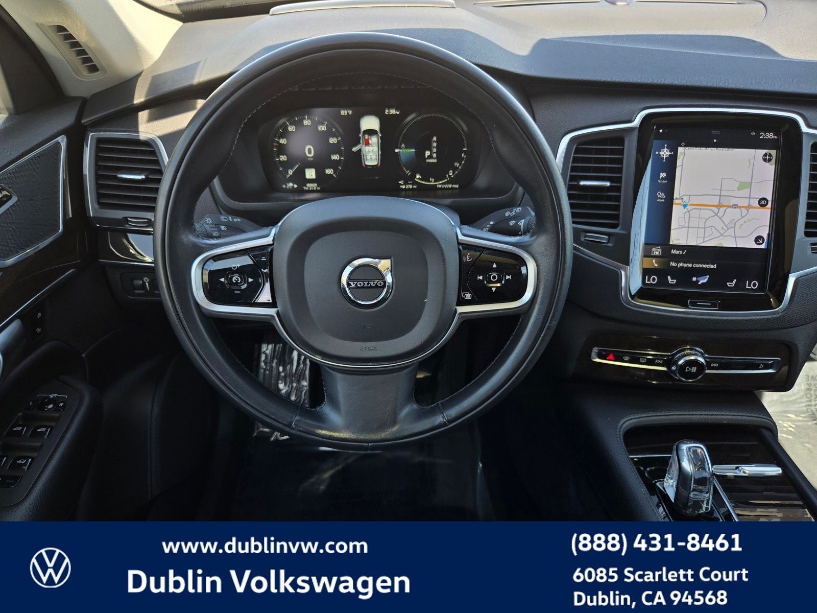 2019 Volvo XC90 Hybrid T8 Momentum