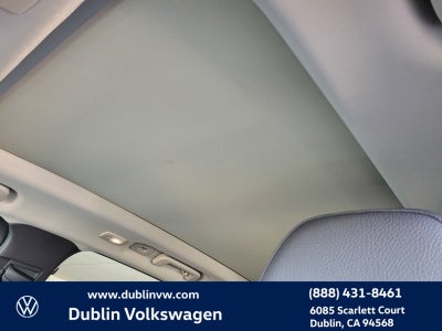 2023 Volvo XC90 Recharge Plug-In Hybrid T8 Plus Bright Theme 7 Passenger