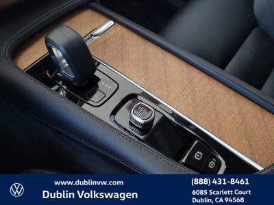 2023 Volvo XC90 Recharge Plug-In Hybrid T8 Plus Bright Theme 7 Passenger