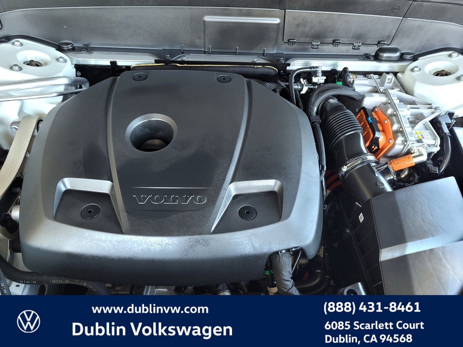 2023 Volvo XC90 Recharge Plug-In Hybrid T8 Plus Bright Theme 7 Passenger