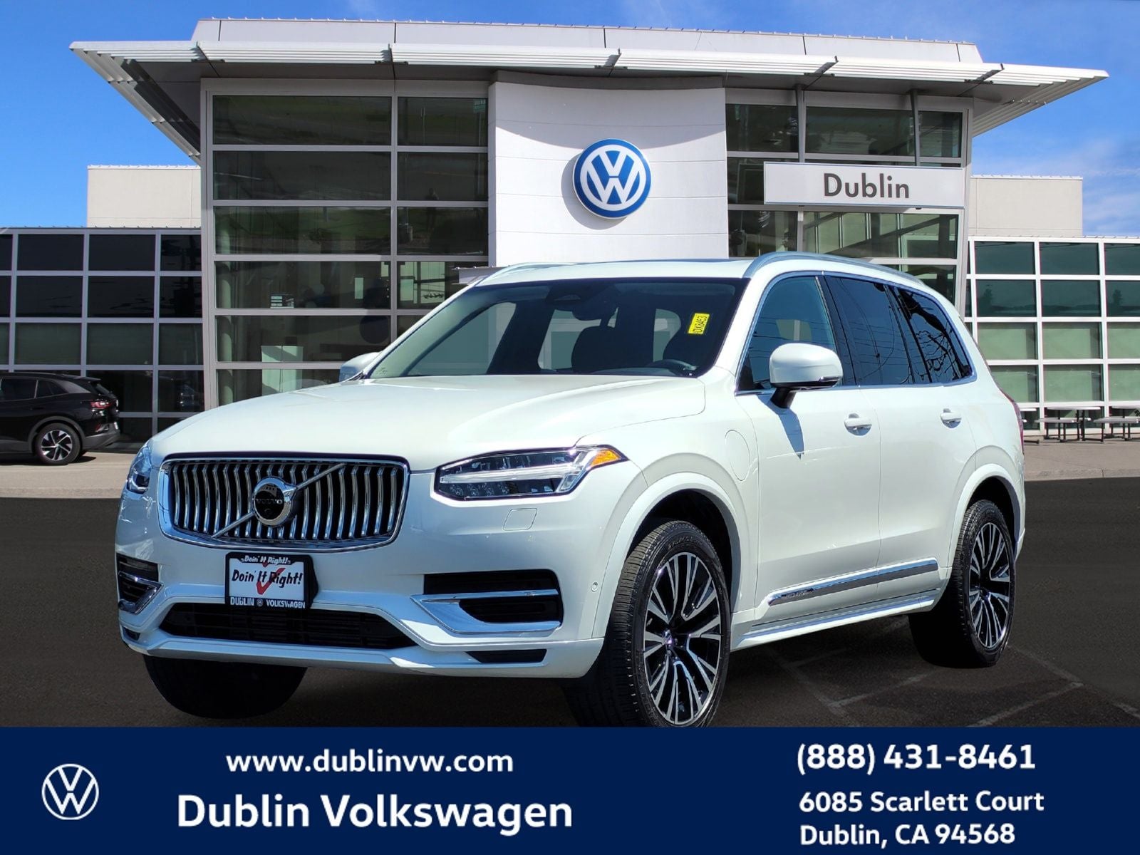 2023 Volvo XC90 Recharge Plug-In Hybrid T8 Plus Bright Theme 7 Passenger