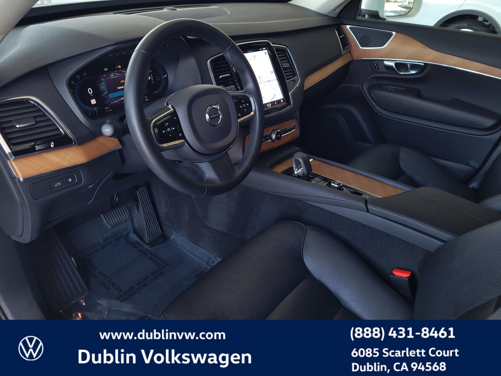 2023 Volvo XC90 Recharge Plug-In Hybrid T8 Plus Bright Theme 7 Passenger