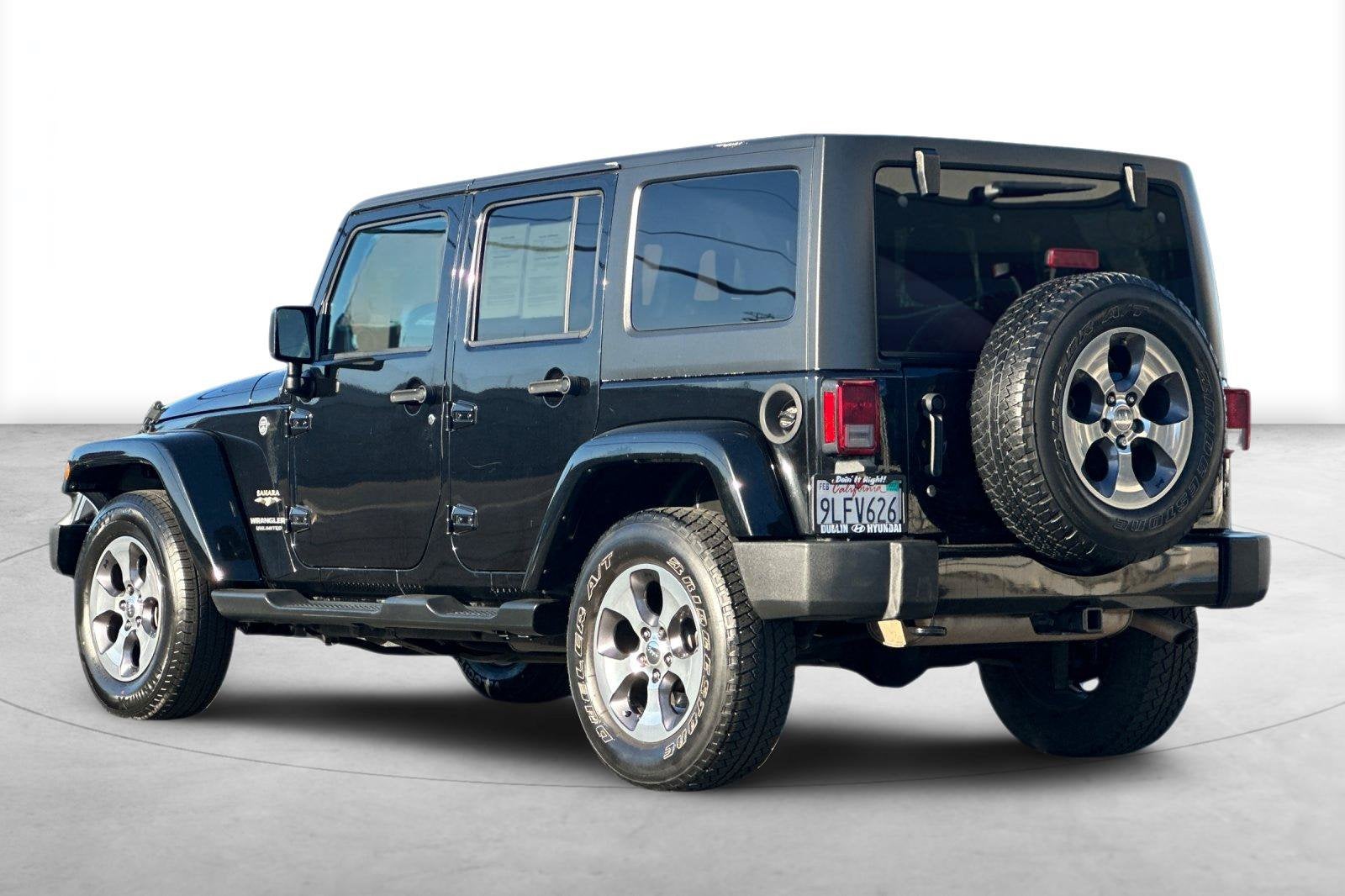 2016 Jeep Wrangler Unlimited Sahara