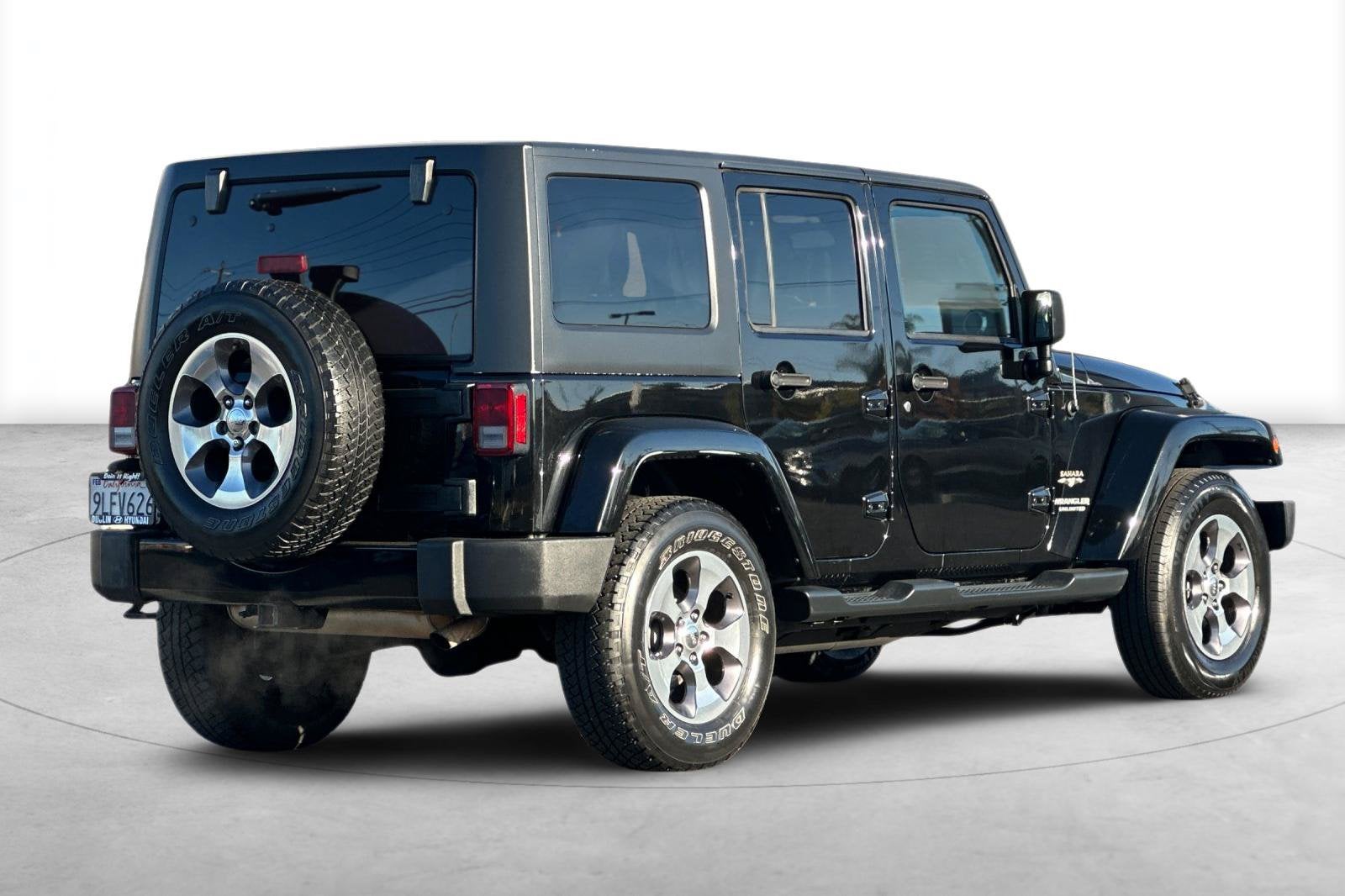2016 Jeep Wrangler Unlimited Sahara