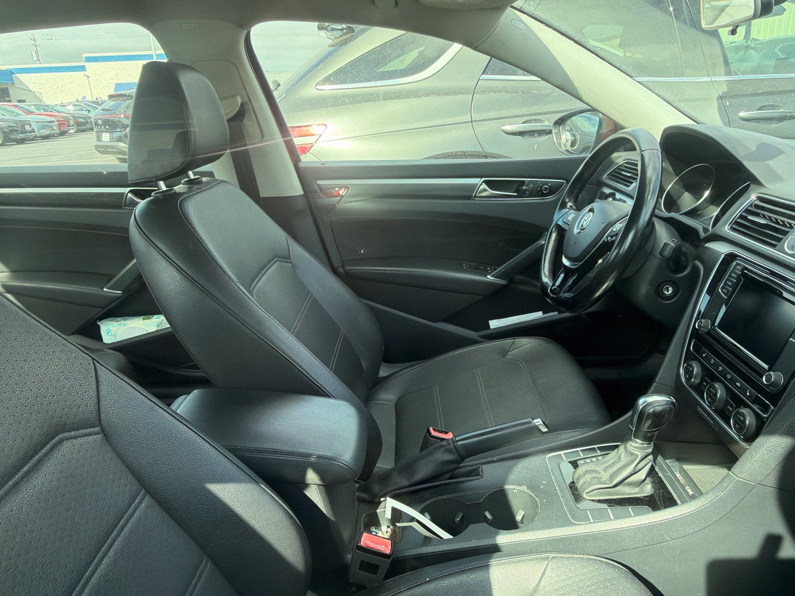 2017 Volkswagen Passat 1.8T R-Line