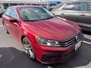 2017 Volkswagen Passat 1.8T R-Line