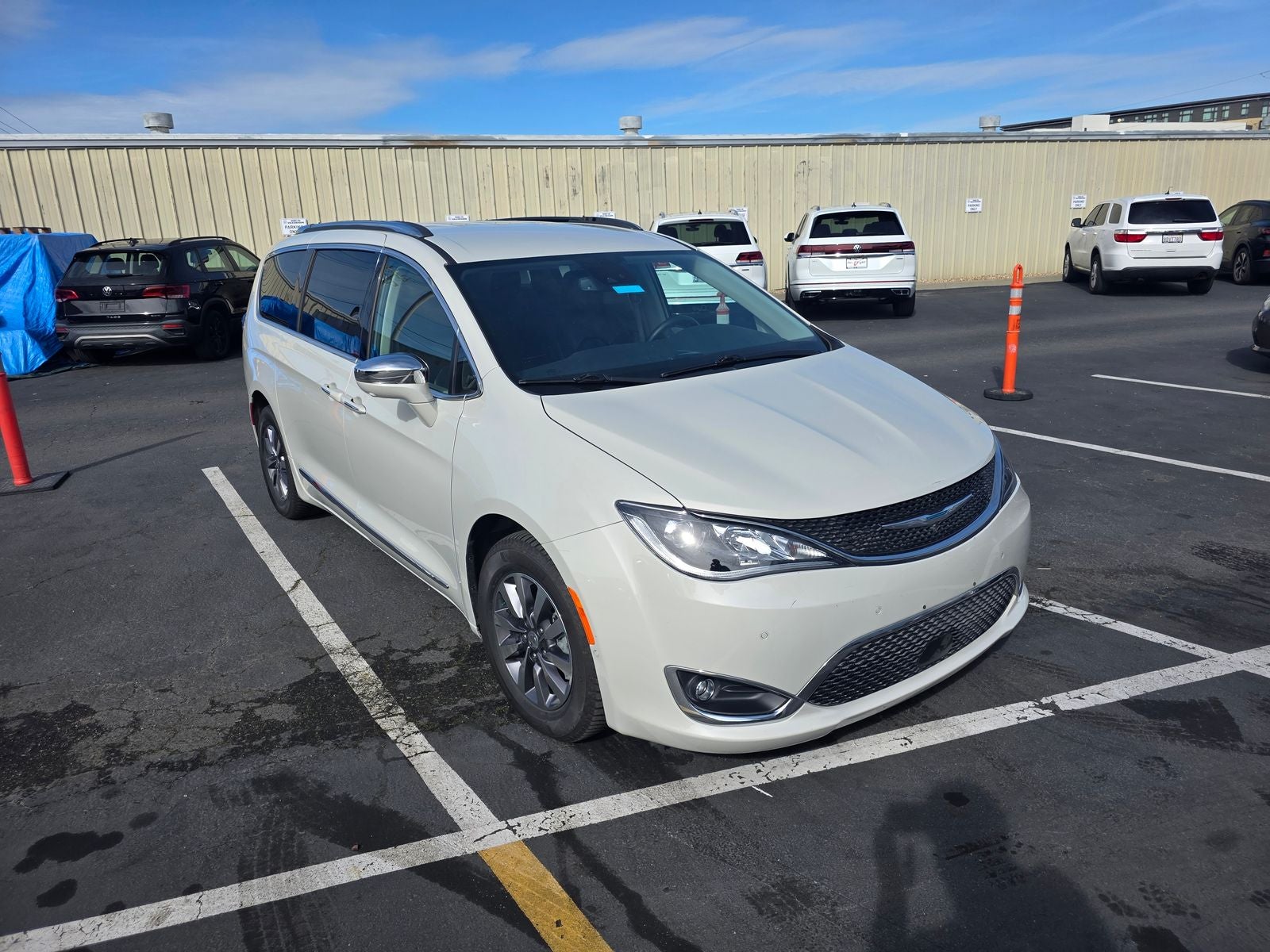 2020 Chrysler Pacifica Hybrid Limited