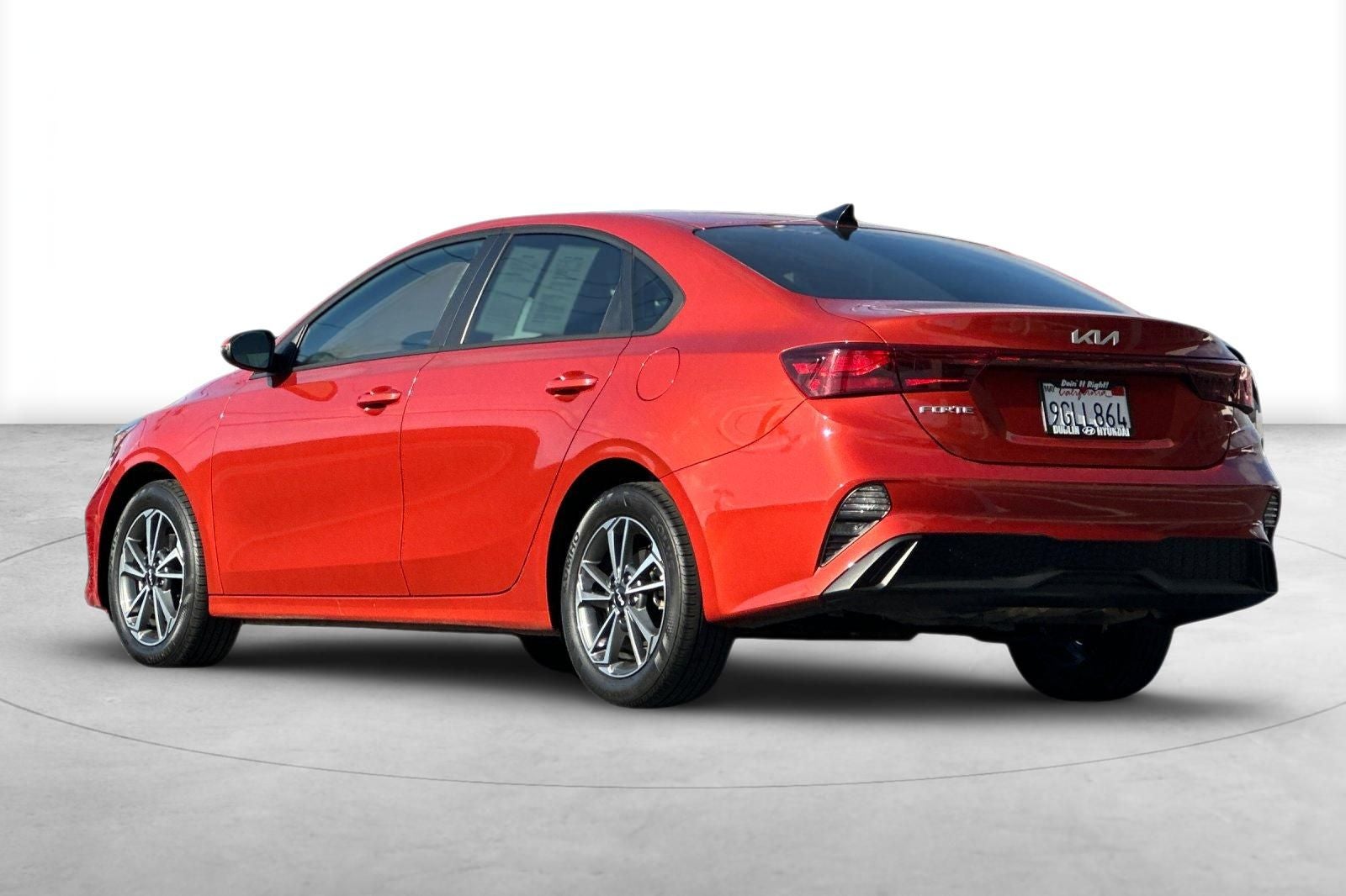 2023 Kia Forte LXS Tech package