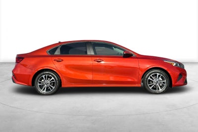 2023 Kia Forte LXS Tech package