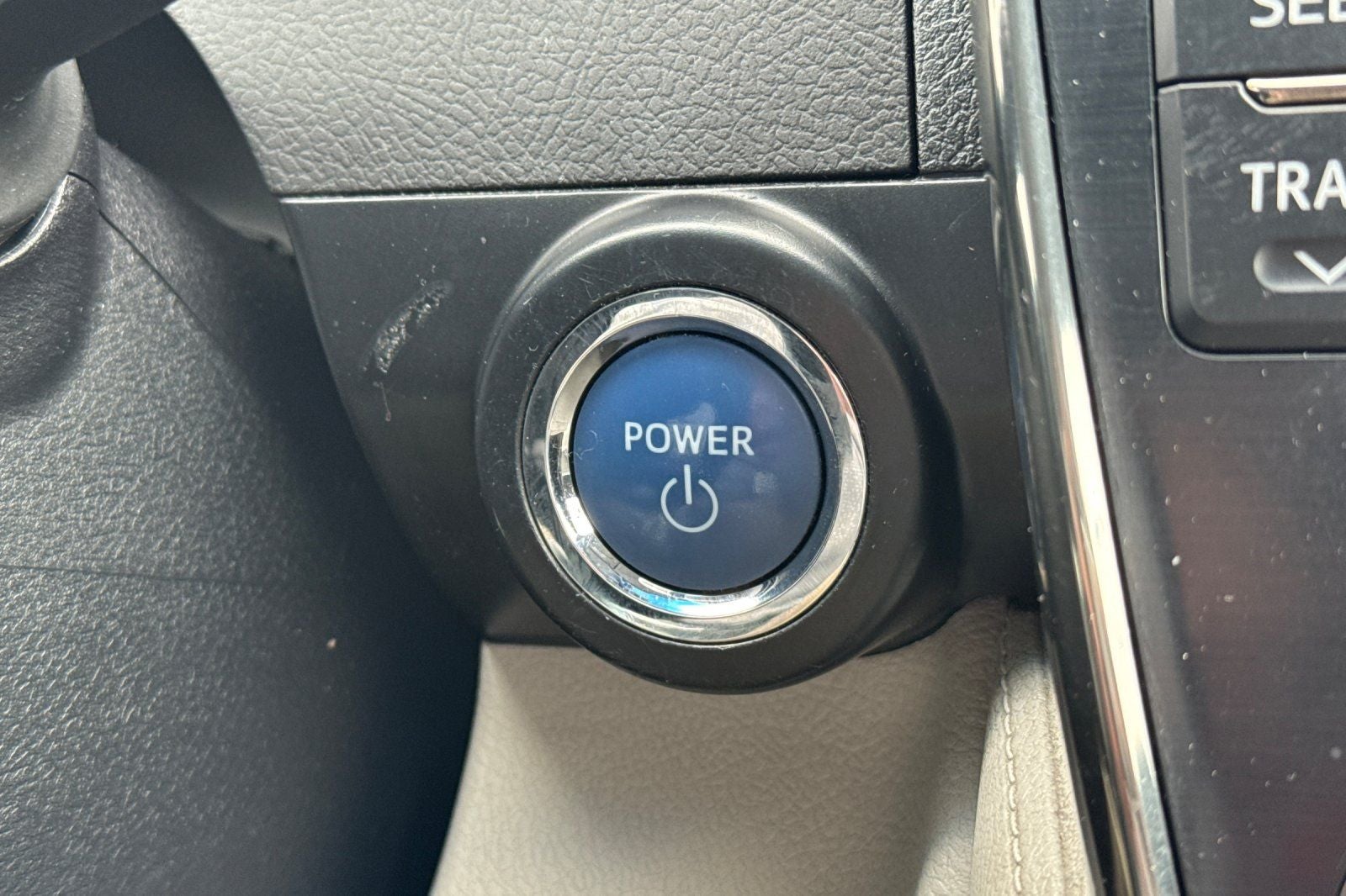 2014 Toyota Camry Hybrid LE