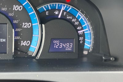 2014 Toyota Camry Hybrid LE