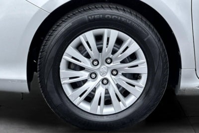 2014 Toyota Camry Hybrid LE