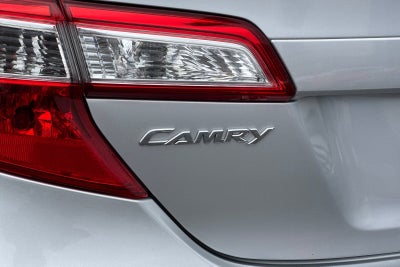 2014 Toyota Camry Hybrid LE