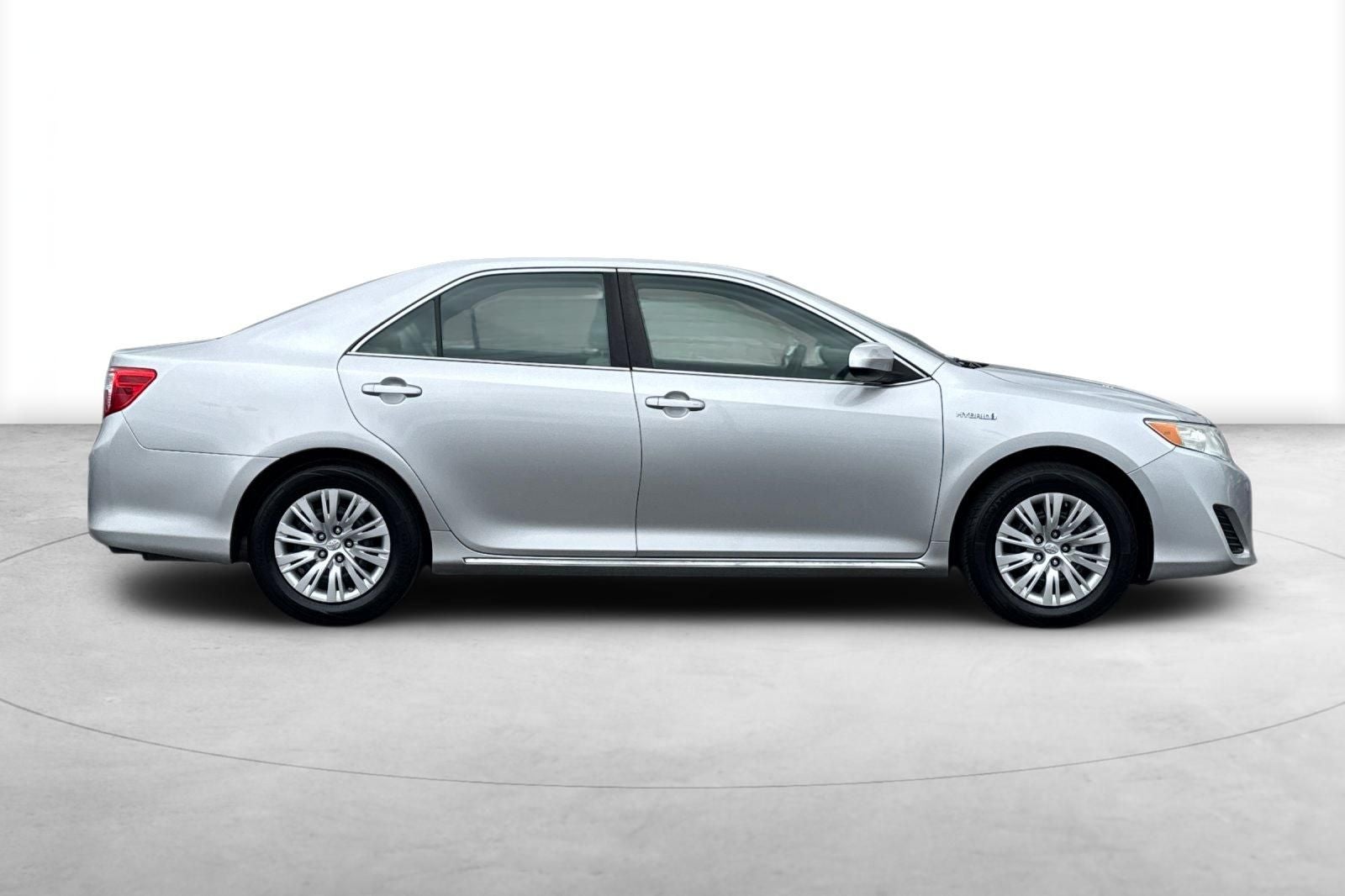 2014 Toyota Camry Hybrid LE
