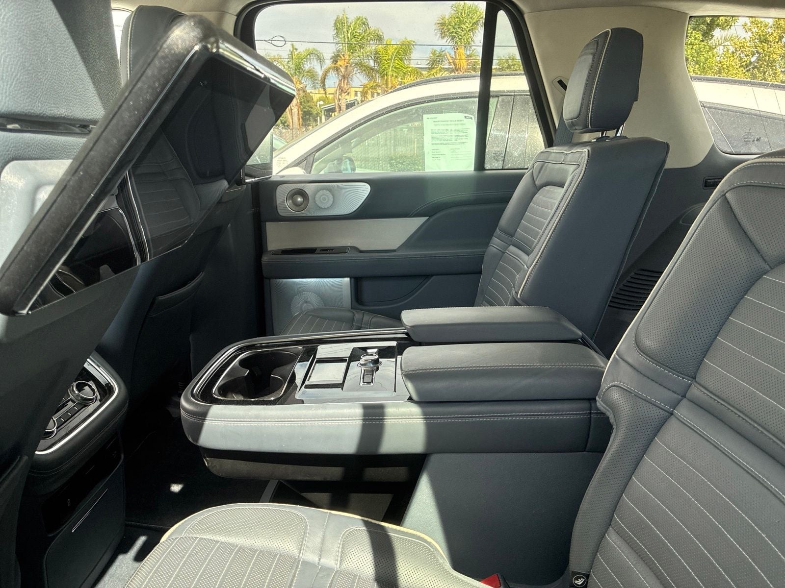 2018 Lincoln Navigator Black Label