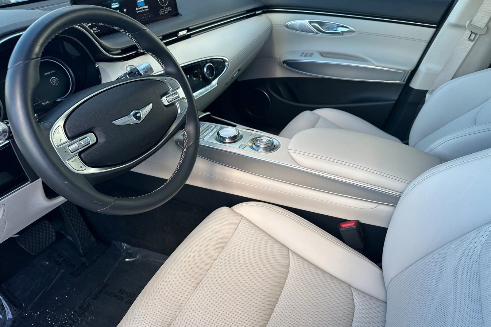 2024 Genesis GV70 2.5T