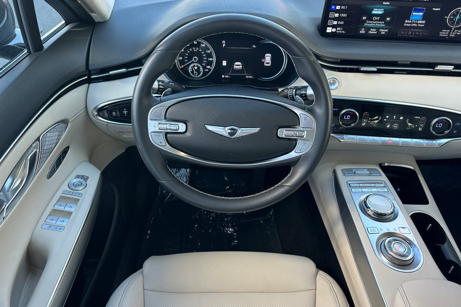 2024 Genesis GV70 2.5T