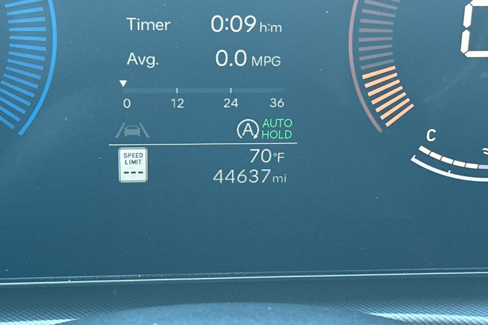 2024 Hyundai Santa Fe SE
