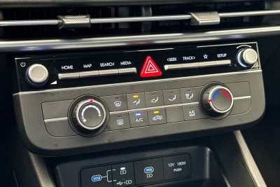 2025 Hyundai Santa Cruz SE