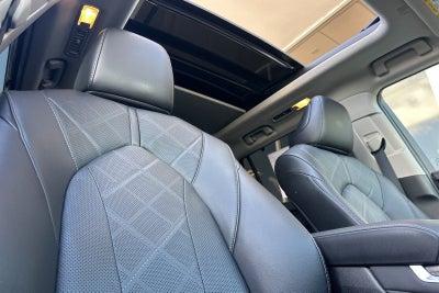 2020 Toyota Highlander Hybrid Platinum