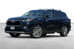 2020 Toyota Highlander Hybrid Platinum