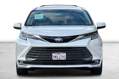 2024 Toyota Sienna Limited 7 Passenger