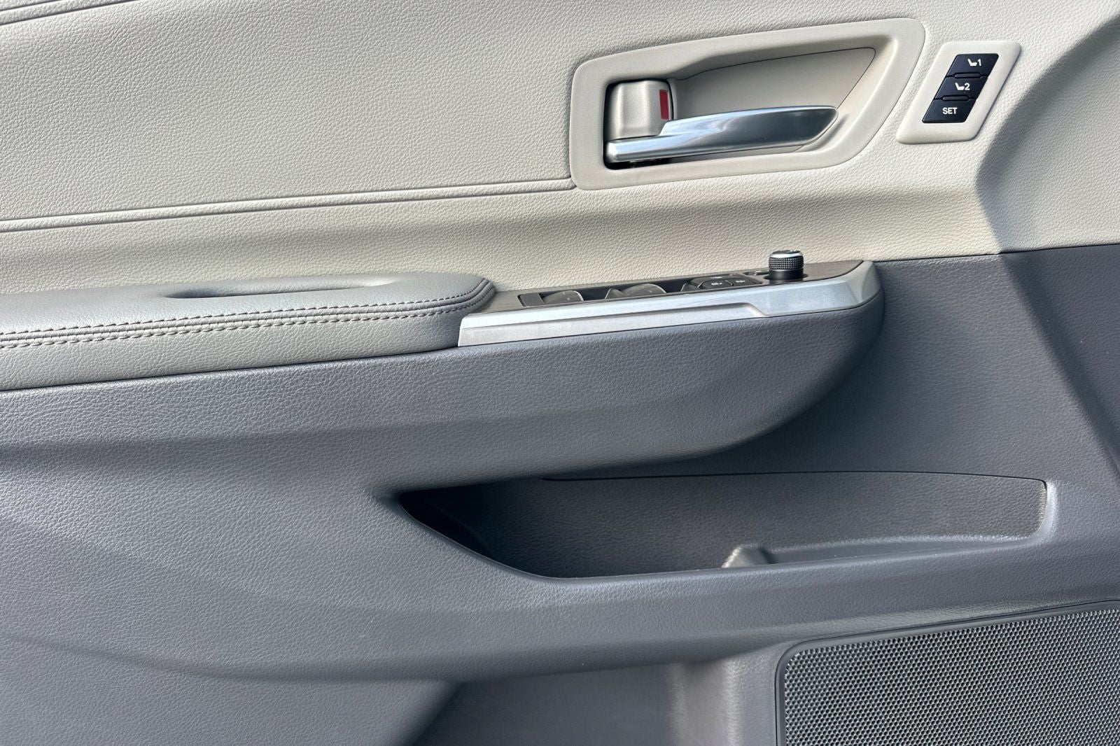 2024 Toyota Sienna Limited 7 Passenger