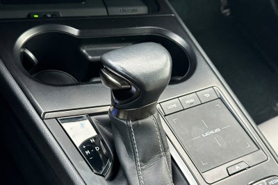 2022 Lexus UX 200 Base