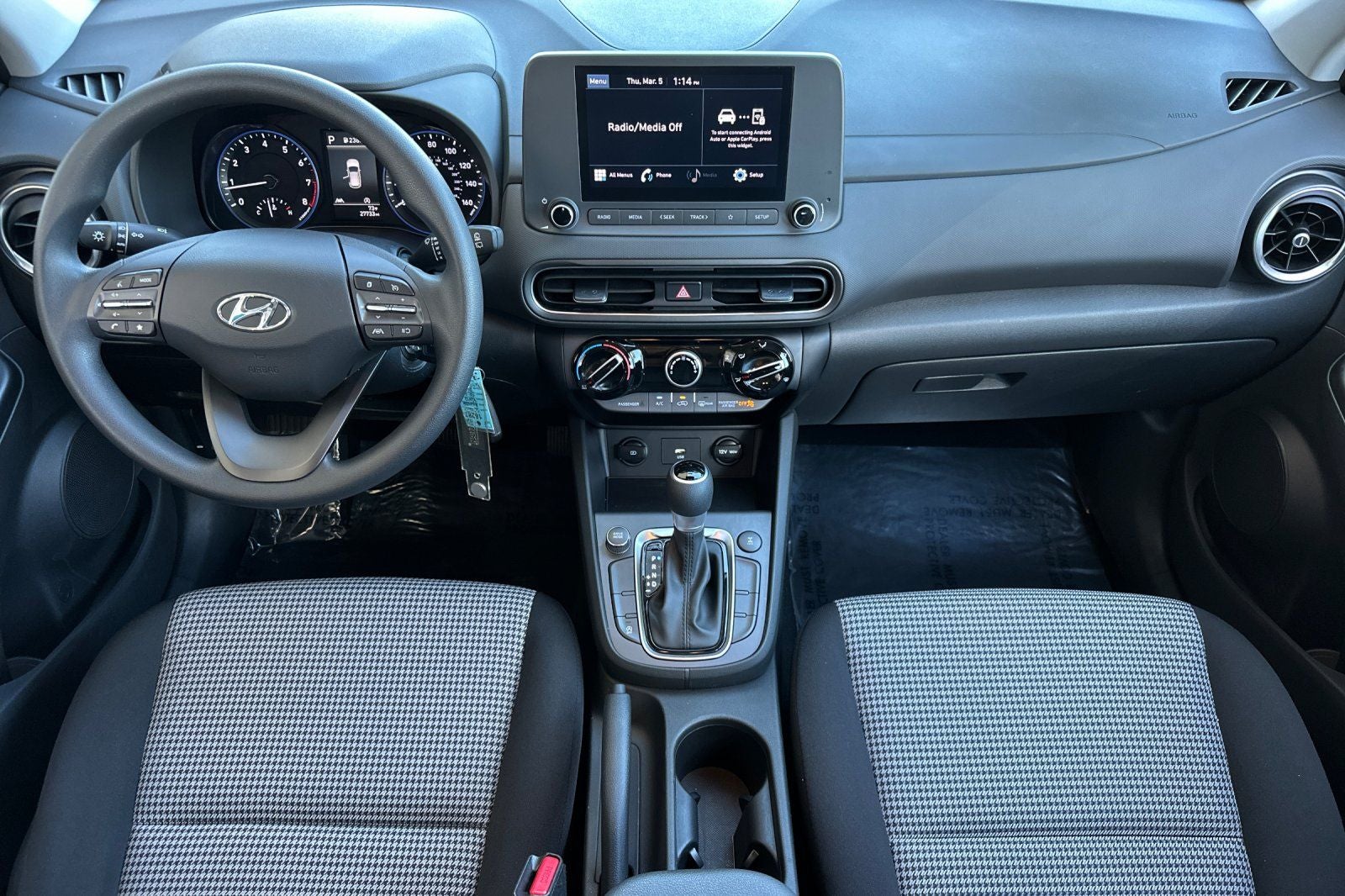 2023 Hyundai Kona SE