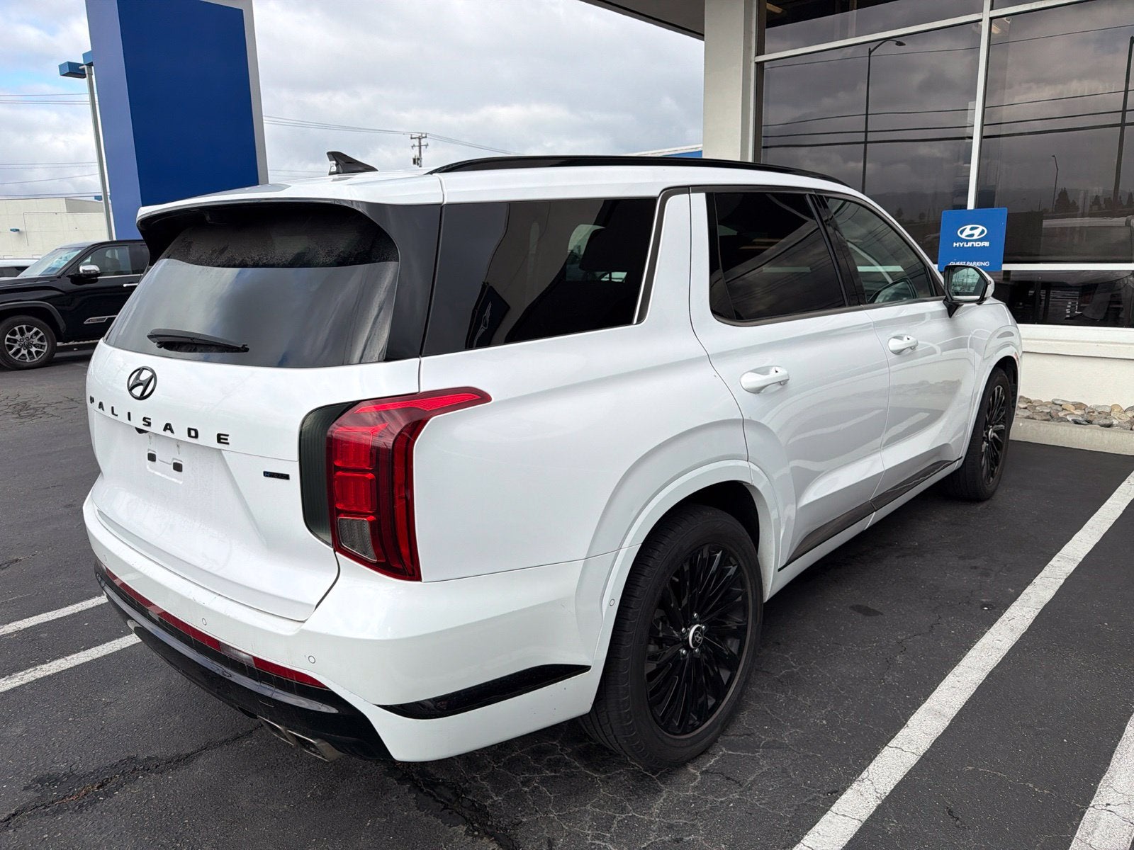 2024 Hyundai Palisade Calligraphy Night Edition