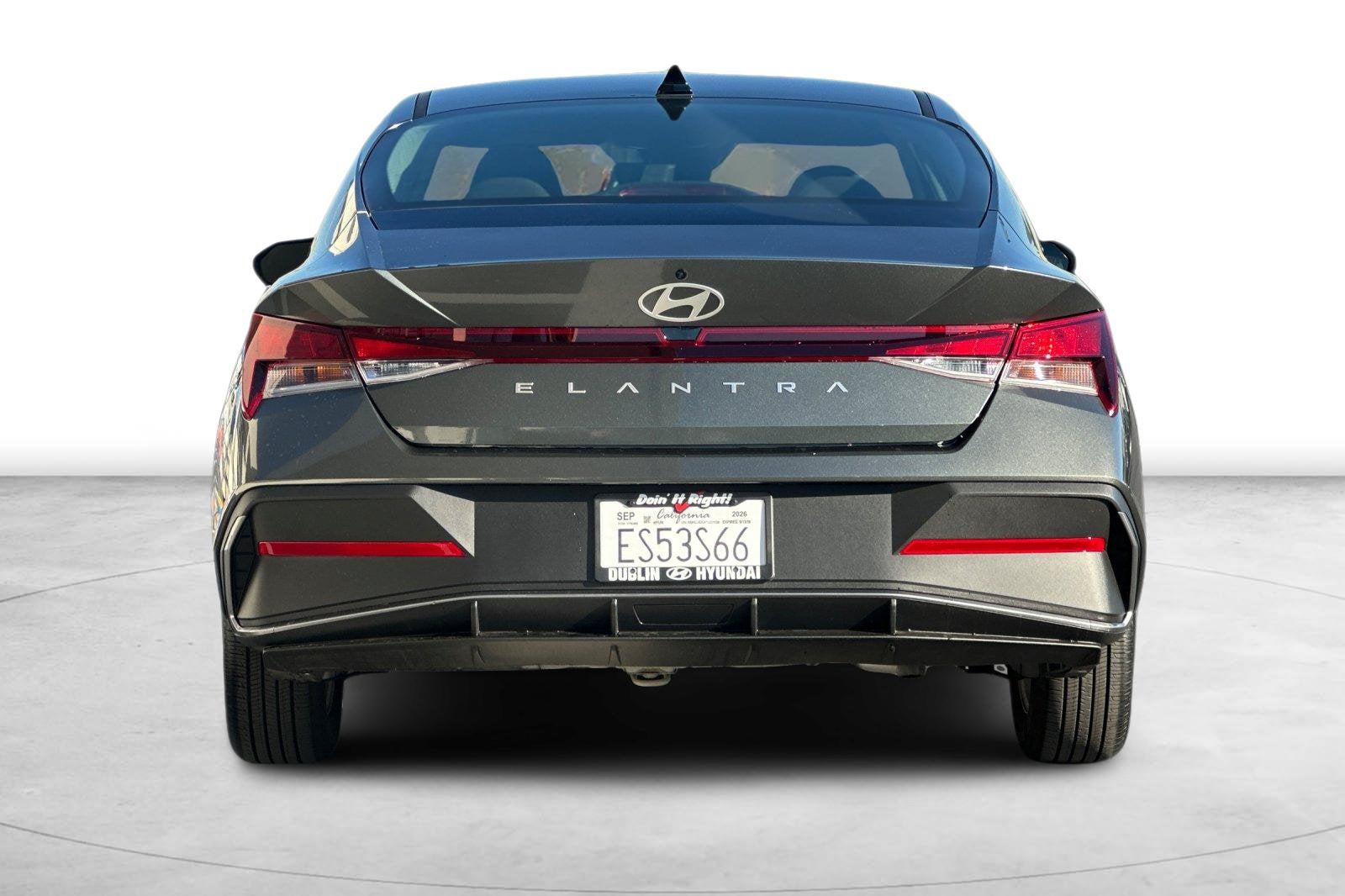 2026 Hyundai Elantra SE