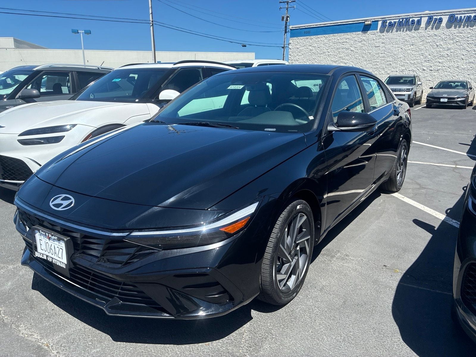 2025 Hyundai Elantra Hybrid Limited