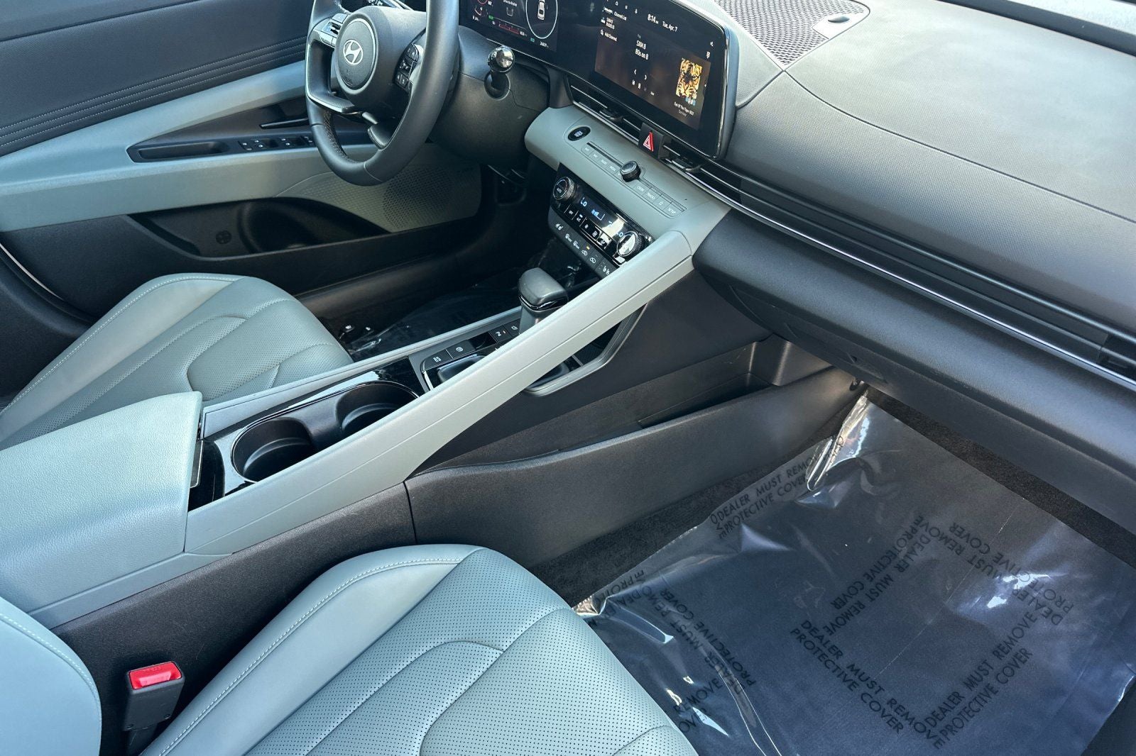 2024 Hyundai Elantra Hybrid Limited