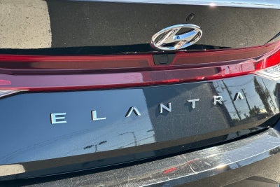 2022 Hyundai Elantra SEL