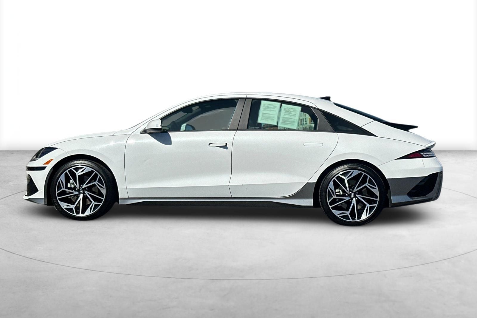 2023 Hyundai IONIQ 6 SEL