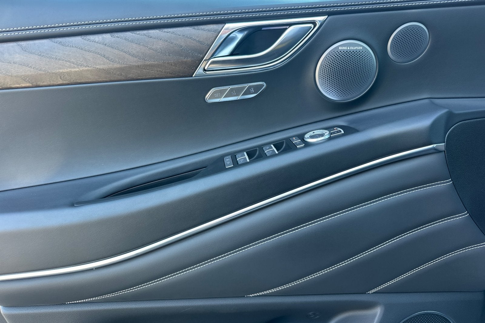 2025 Genesis GV80 3.5T Prestige