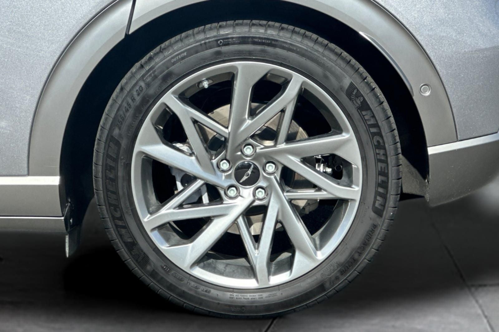 2023 Genesis GV60 Advanced