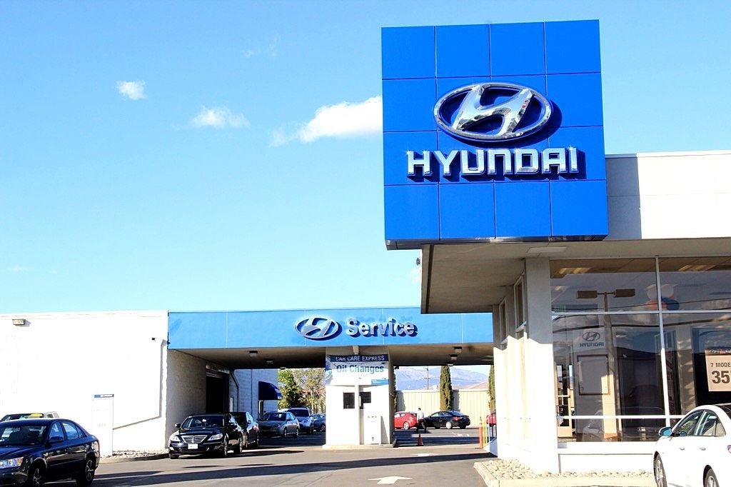 2022 Genesis GV70 2.5T Select