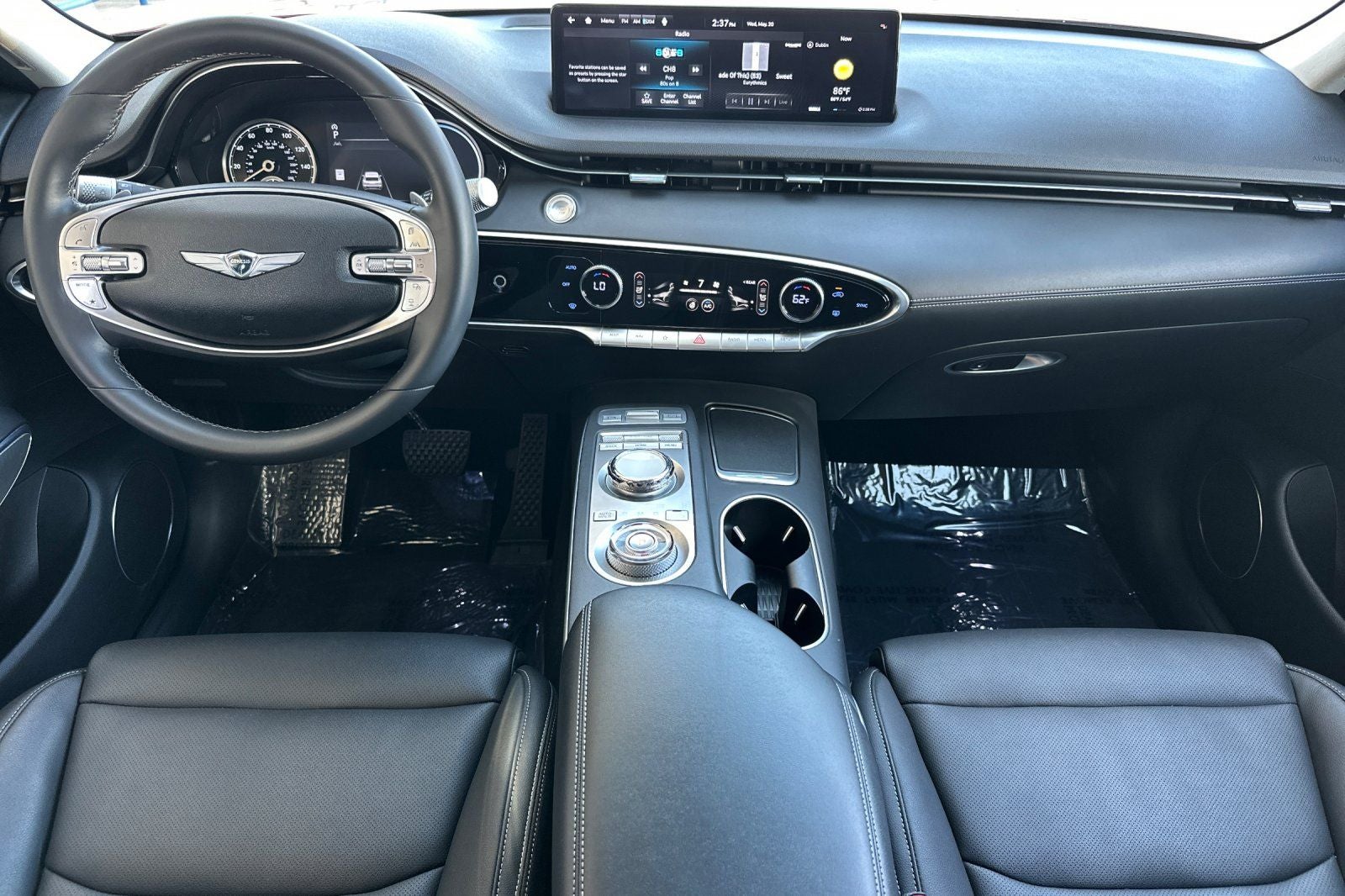 2023 Genesis GV70 2.5T Select