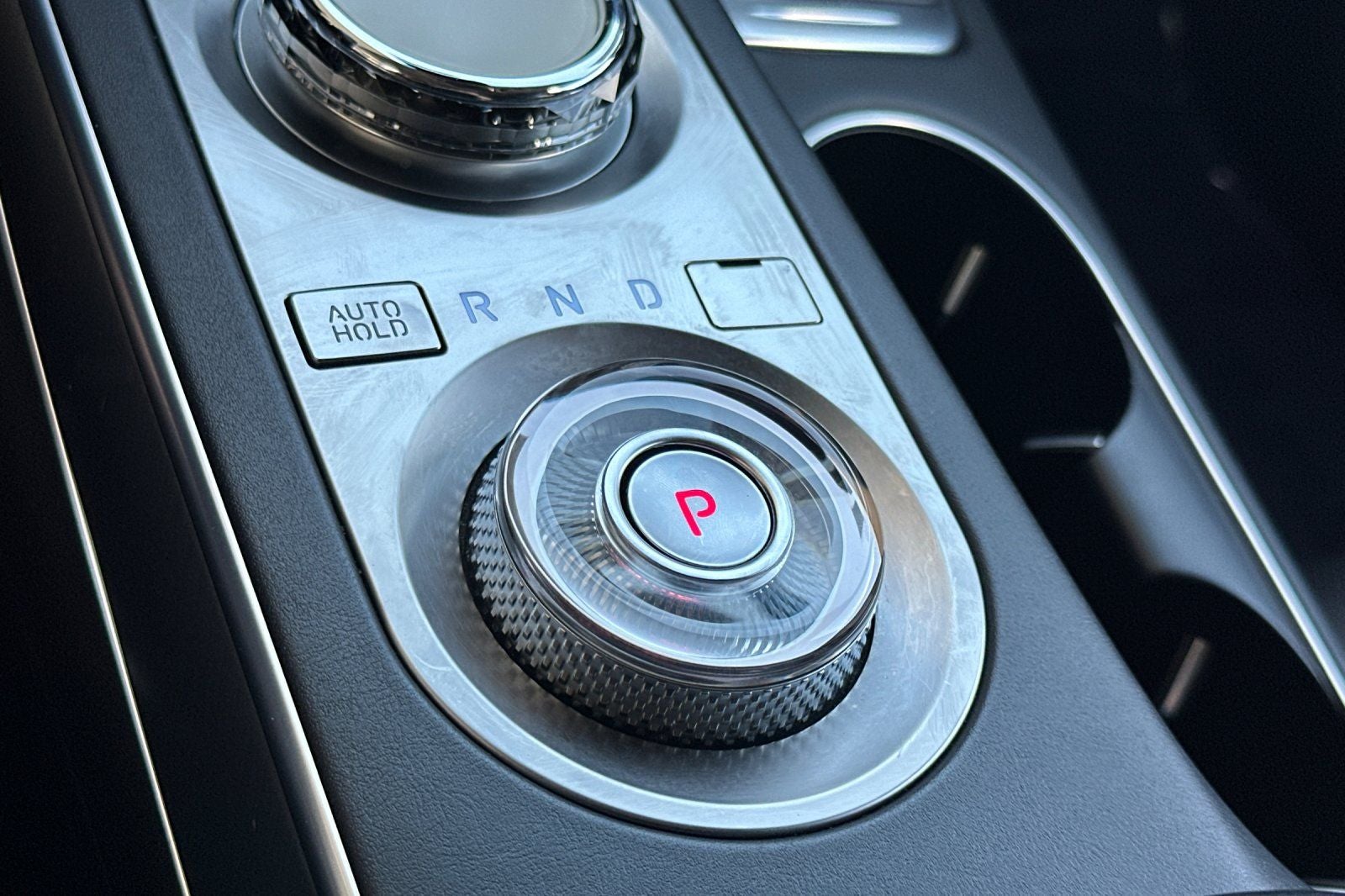 2023 Genesis GV70 2.5T Select
