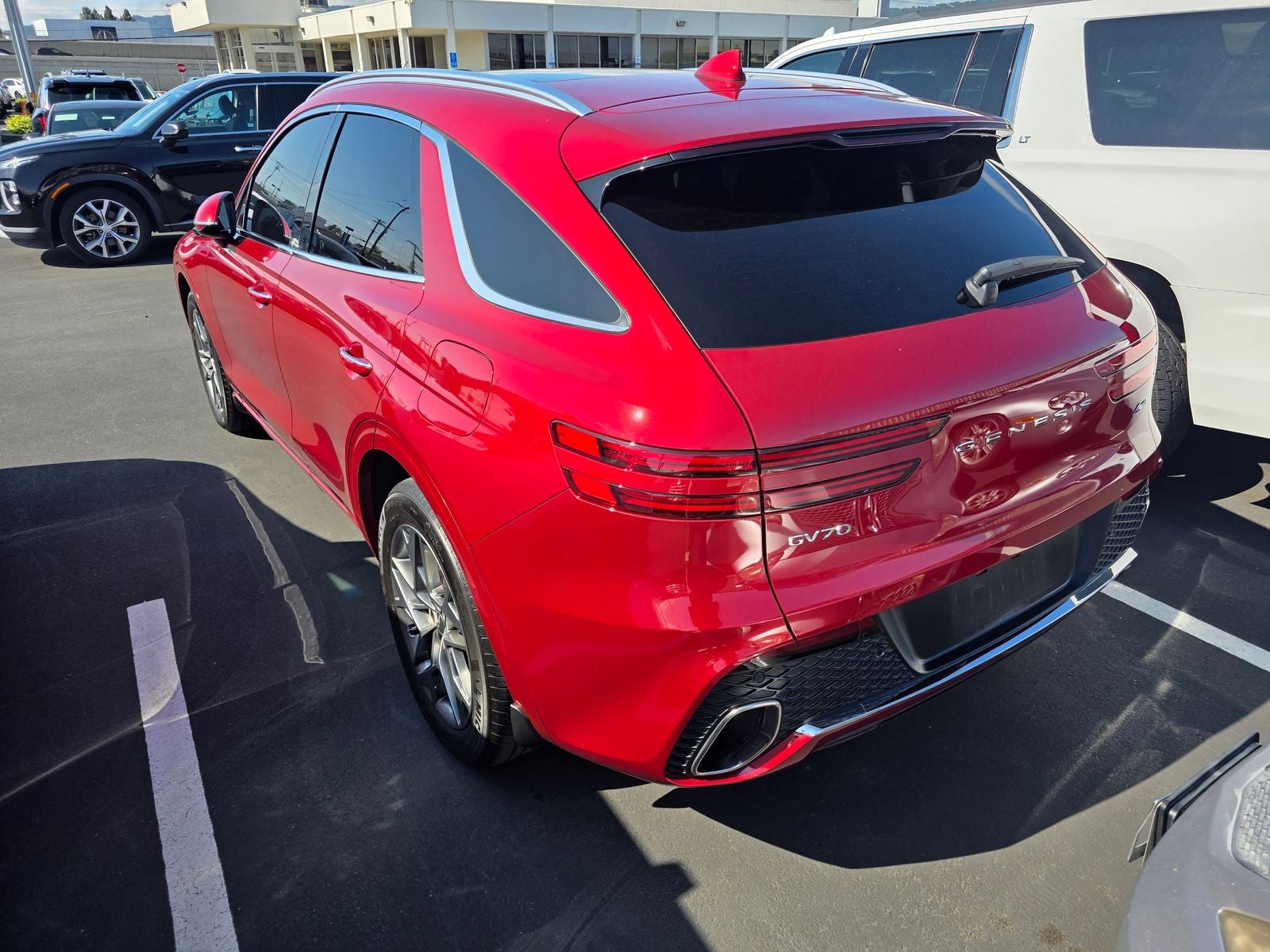 2023 Genesis GV70 2.5T Select