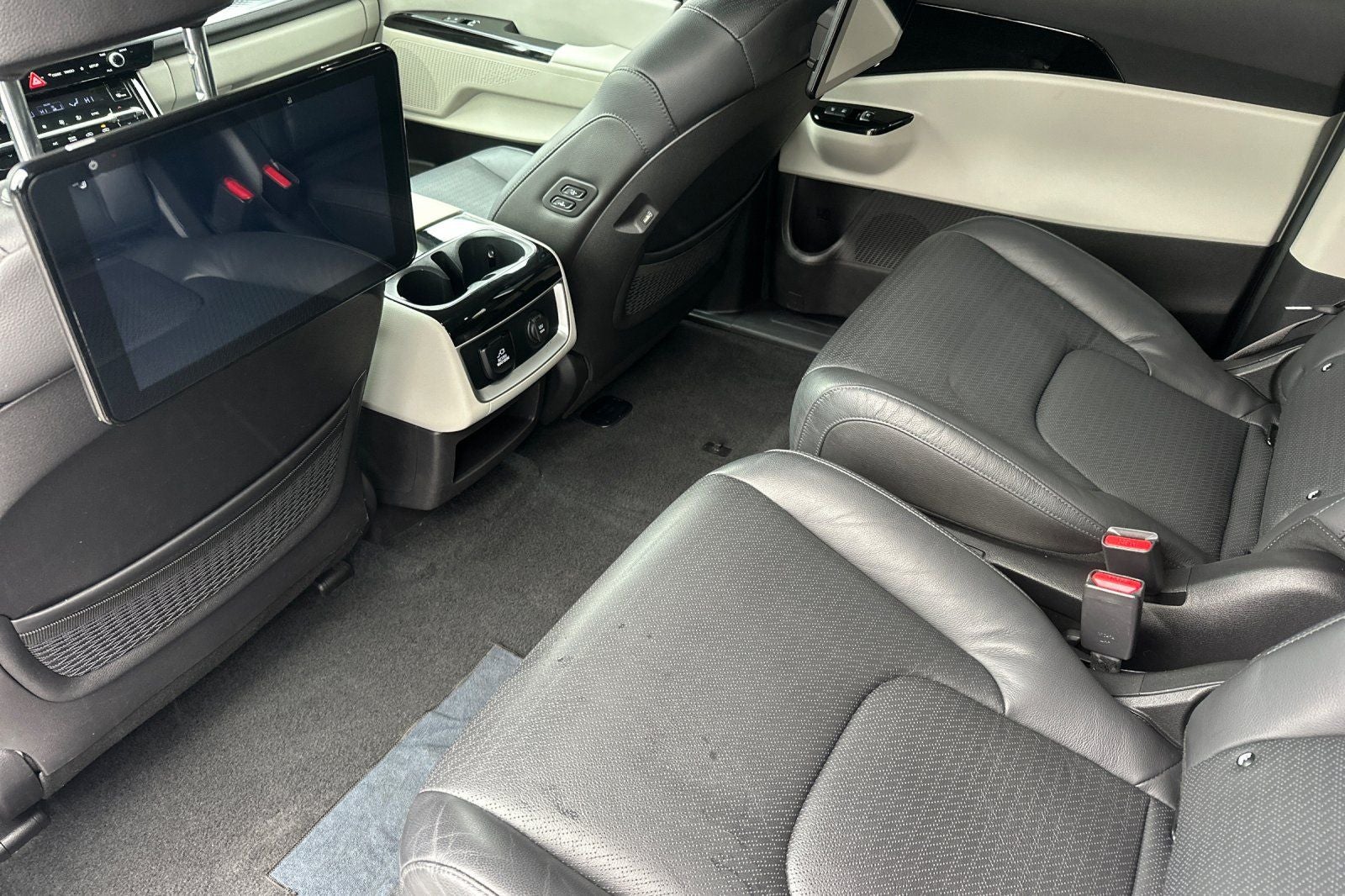 2022 Kia Carnival SX Prestige