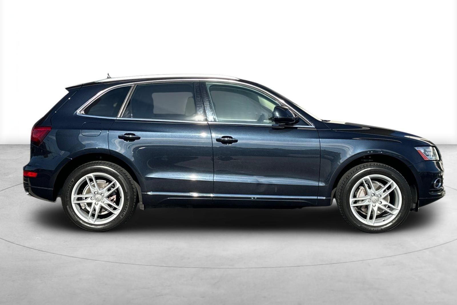 2017 Audi Q5 2.0T Premium Plus quattro