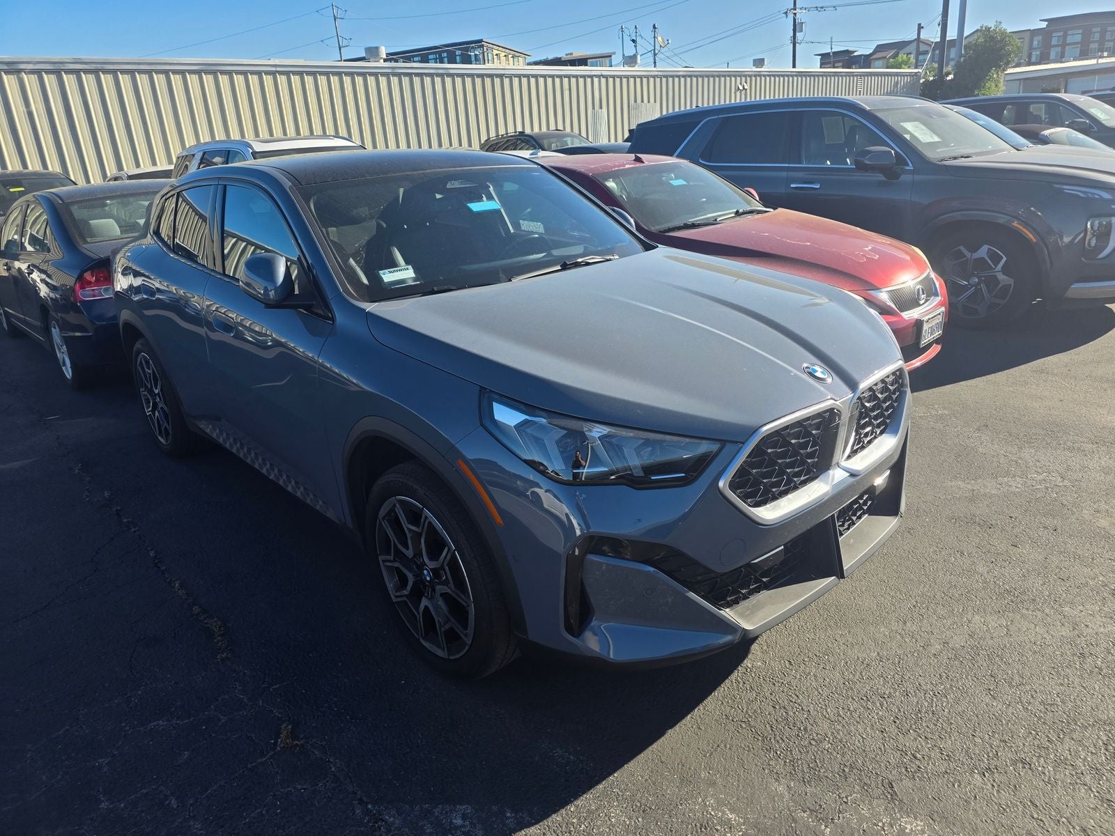 2025 BMW X2 xDrive28i