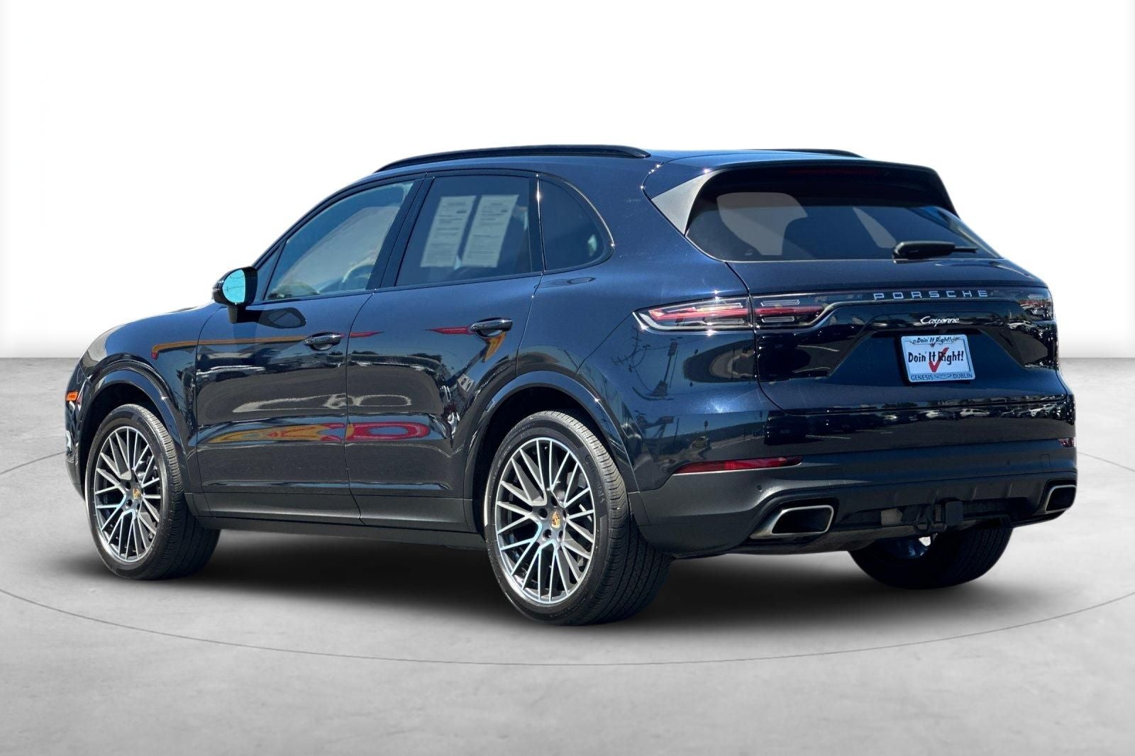 2023 Porsche Cayenne Platinum Edition