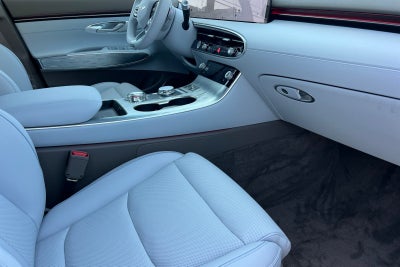 2026 Genesis Electrified GV70 STANDARD